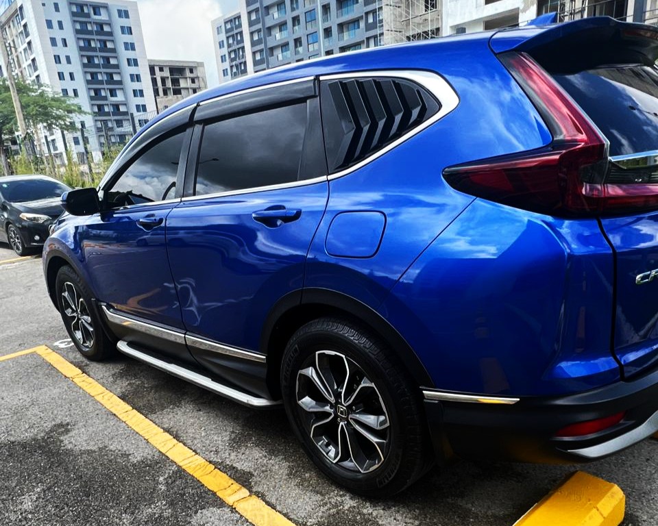 Honda CR-V image 2